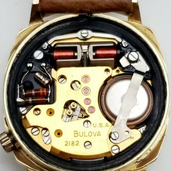 Accutron Tuning Fork 1970 14KT GOLD FILLED CASE Gorgeous Runs perfect - Picture 2 of 6